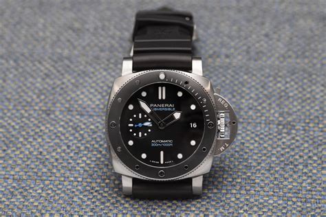 hodinkee panerai 42mm